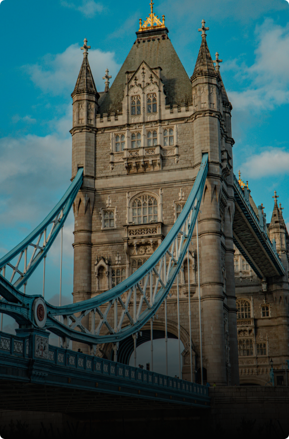 Flights from Dubai  to London